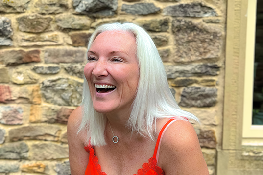  ?? Author bio image